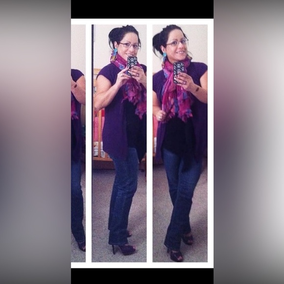 Carlos Santana Brown Croc-Embossed Heels - Picture 7 of 7